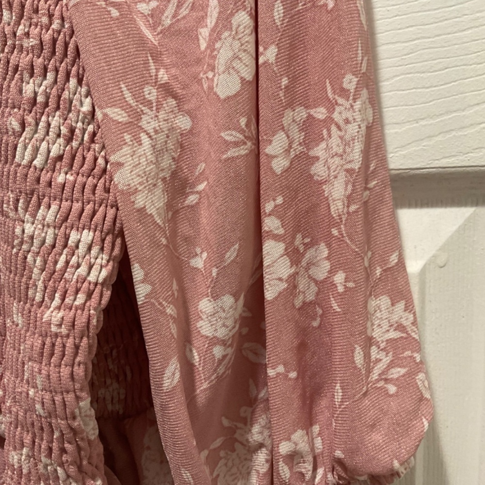 Plus Size Pink Top Size 2X - Picture 5 of 8